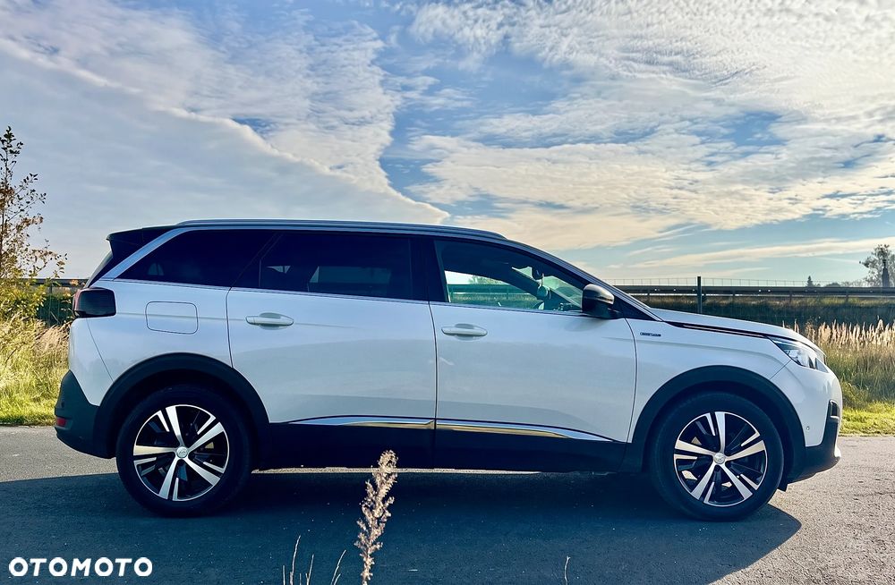 Peugeot 5008 2020 photo 4