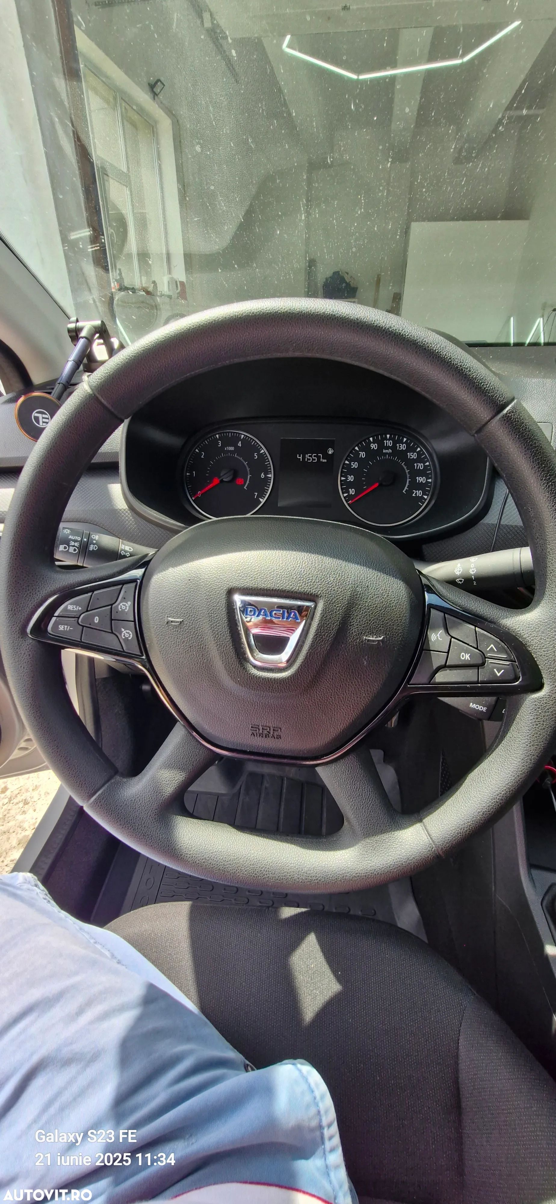 Dacia Logan - 1