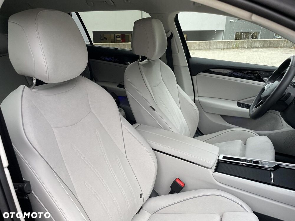 Volkswagen Passat - 18