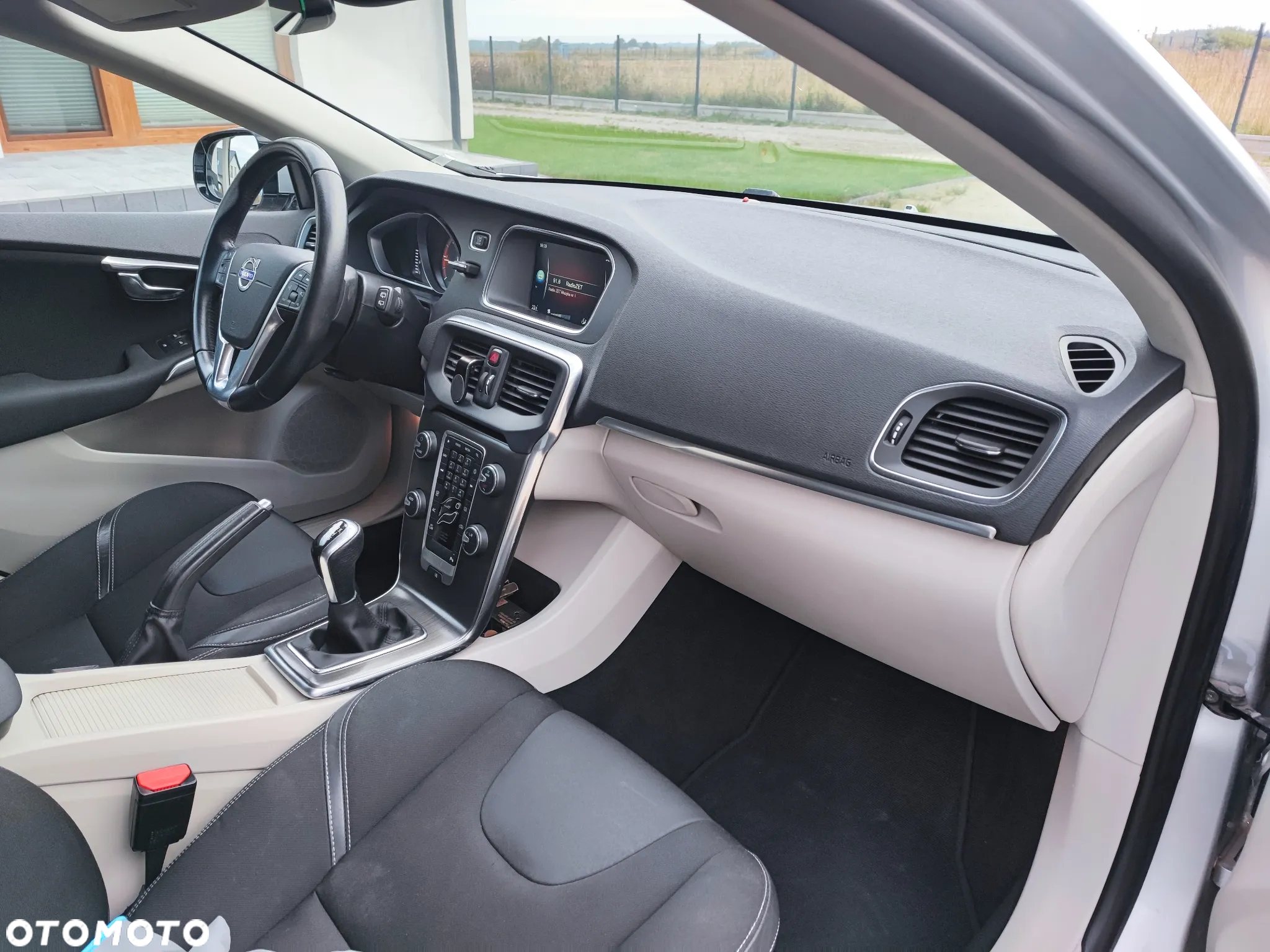 Volvo V40 - 17