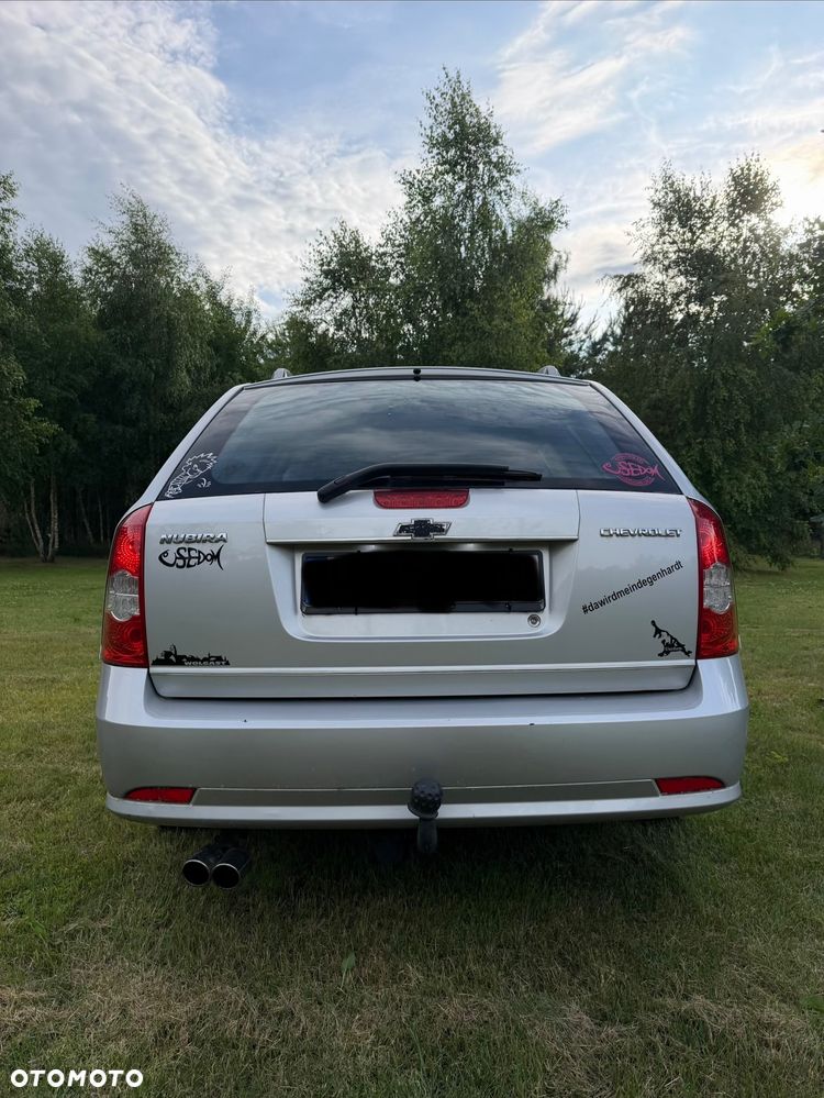 Chevrolet Nubira - 5