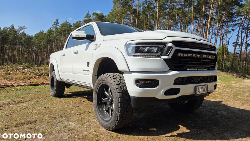 RAM 1500 Crew Cab Longbed Laramie - 3