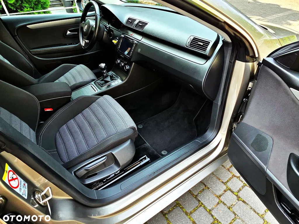 Volkswagen CC 1.8 TSI - 9
