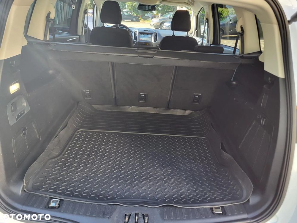 Ford S-Max 2.0 TDCi Titanium PowerShift - 11