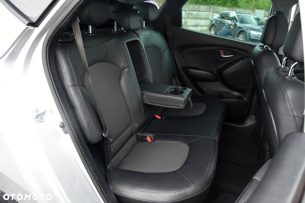 Hyundai ix35 1.7 CRDi Premium 2WD - 18