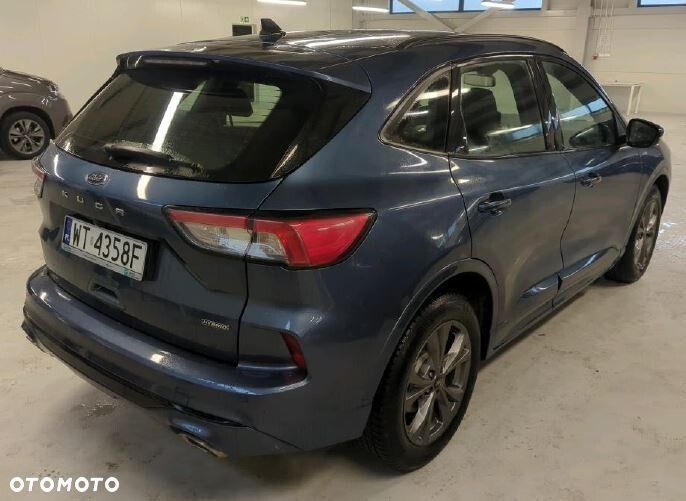 Ford Kuga - 3