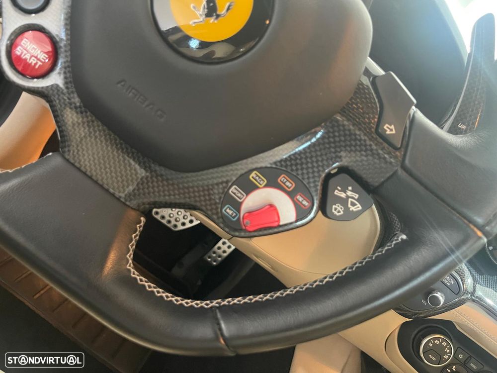 Ferrari F12 Berlinetta Hele - 39