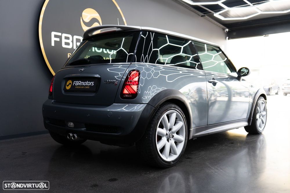 MINI 3 Portas Cooper S - 10