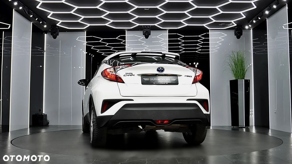 Toyota C-HR - 6