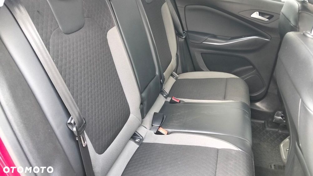 Opel Grandland X 1.2 T GPF Design Line S&S - 14