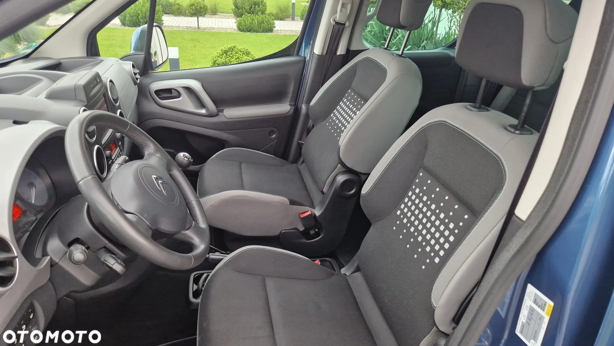 Citroën Berlingo Multispace BlueHDi 100 SELECTION - 13