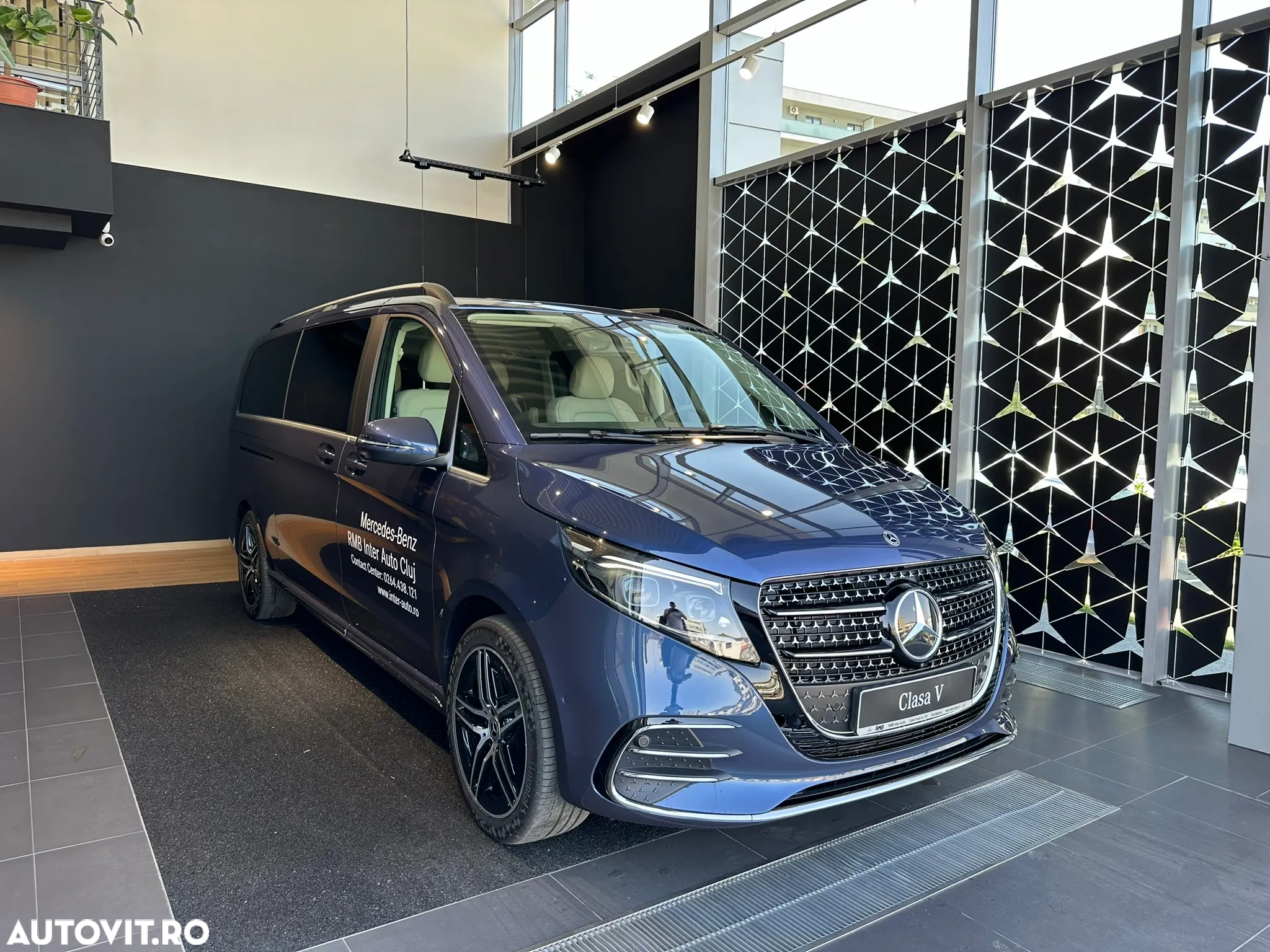 Mercedes-Benz V - 3