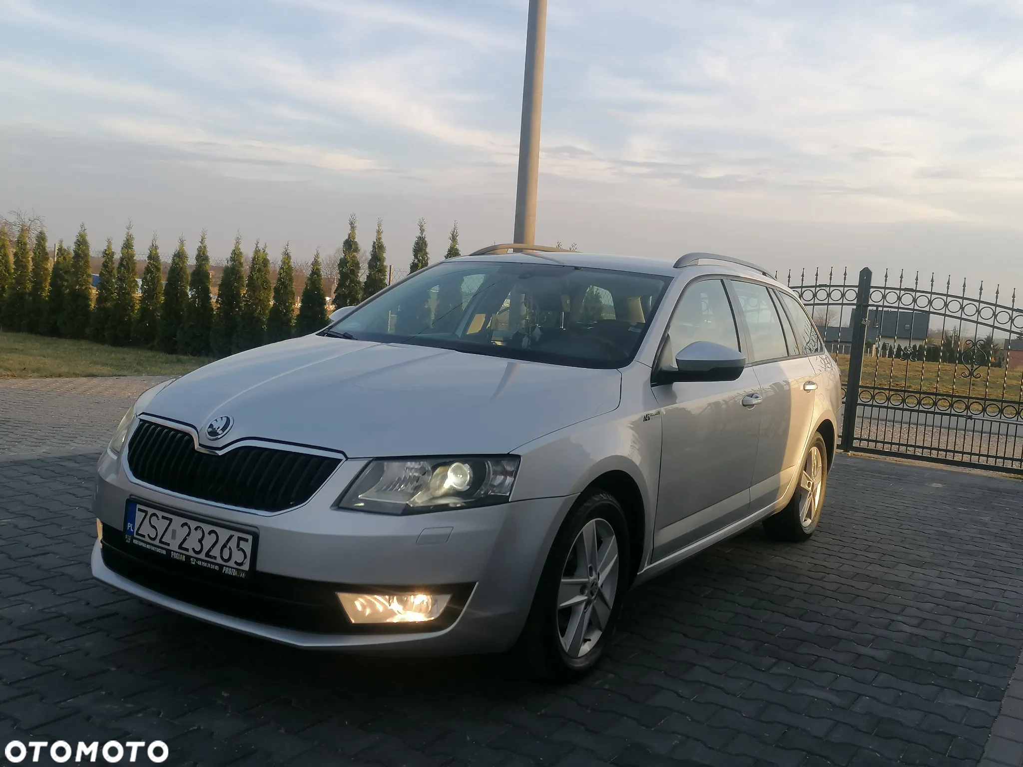 Skoda Octavia 2.0 TDI DSG Ambition - 7