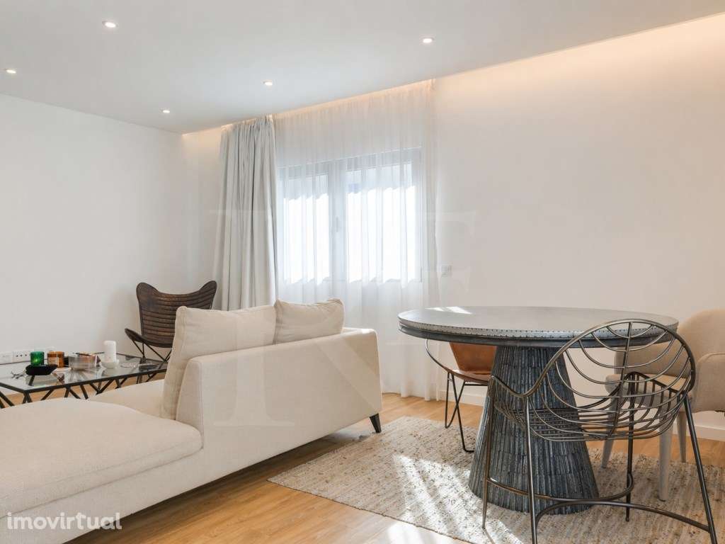 T2 em condomínio exclusivo no Estoril, com 2 lugares de estacioname... - Grande imagem: 4/27