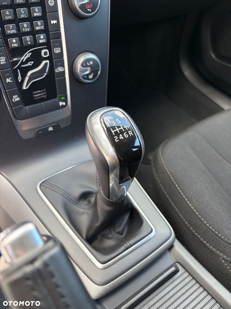 Volvo V40 D2 Drive-E Kinetic - 20