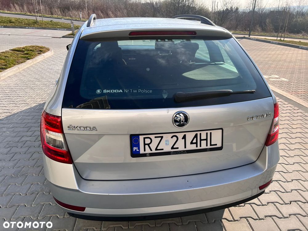 Skoda Octavia - 10