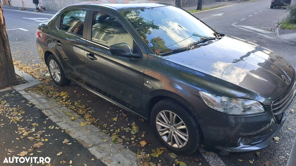 Peugeot 301 1.6 VTi Allure - 5