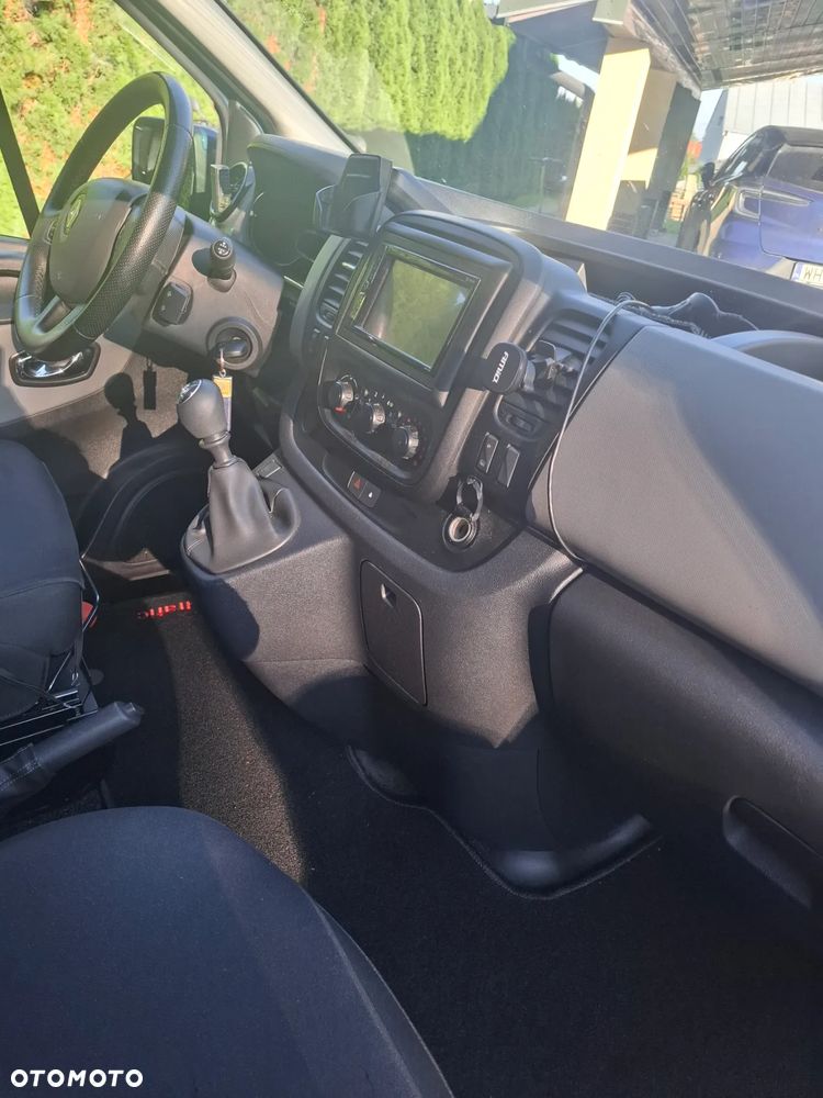 Renault Trafic - 8