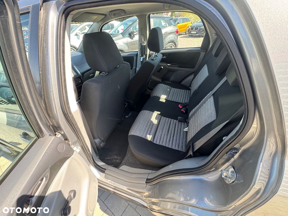 Suzuki SX4 - 14
