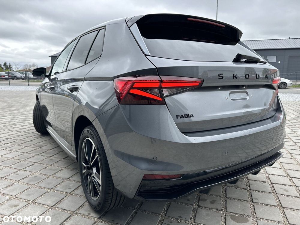 Skoda Fabia 1.0 TSI Monte Carlo DSG - 34
