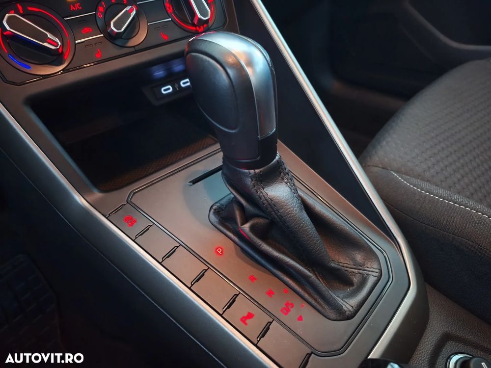 Volkswagen Polo 1.0 TSI DSG Comfortline - 17