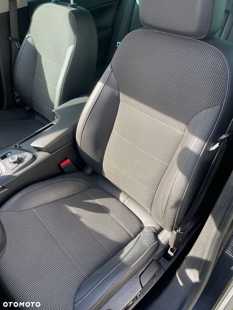 Opel Insignia 2.0 CDTI Cosmo - 10