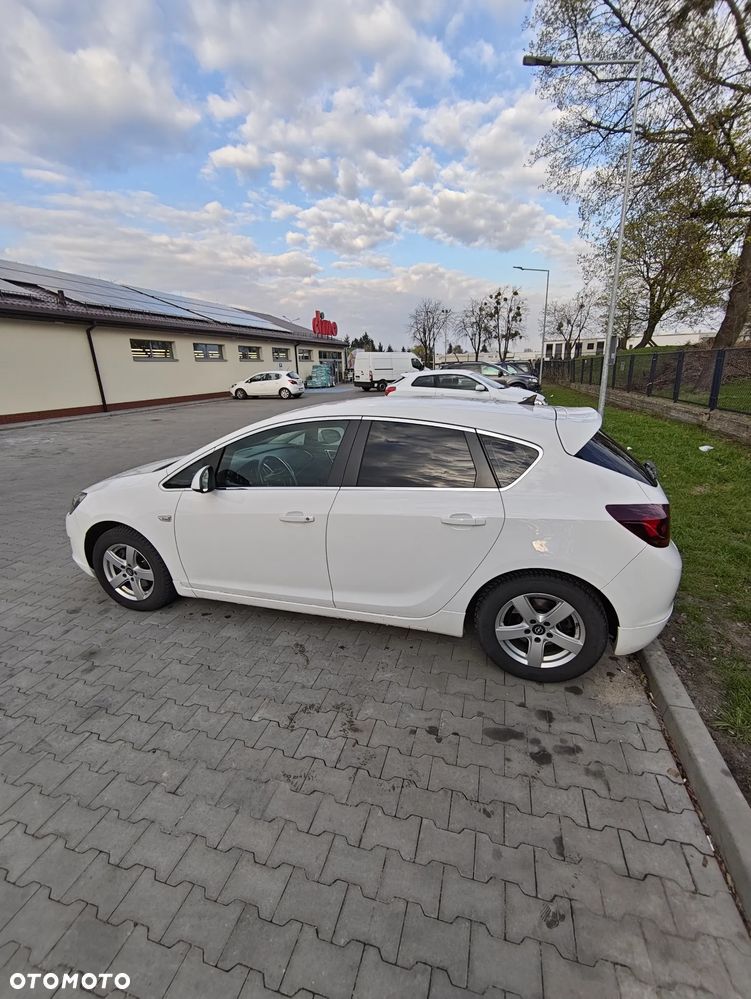 Opel Astra 1.6 T Sport - 7