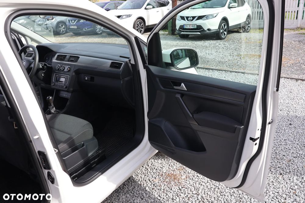 Volkswagen Caddy 2.0 TDI Comfortline - 11