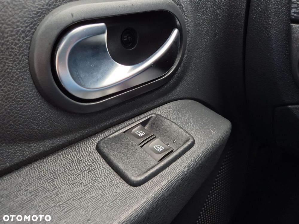 Dacia Lodgy 1.5 Blue dCi Laureate S&S EU6d - 18