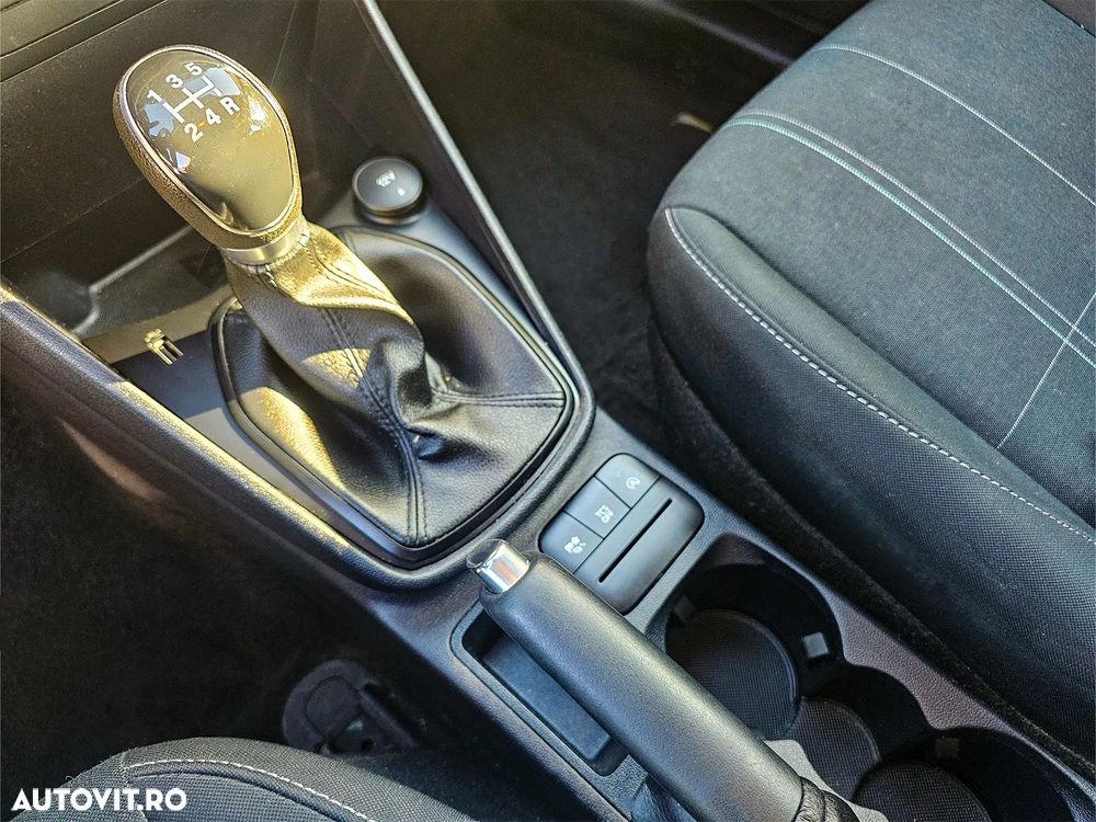 Ford Fiesta 1.1 Trend Connected - 9