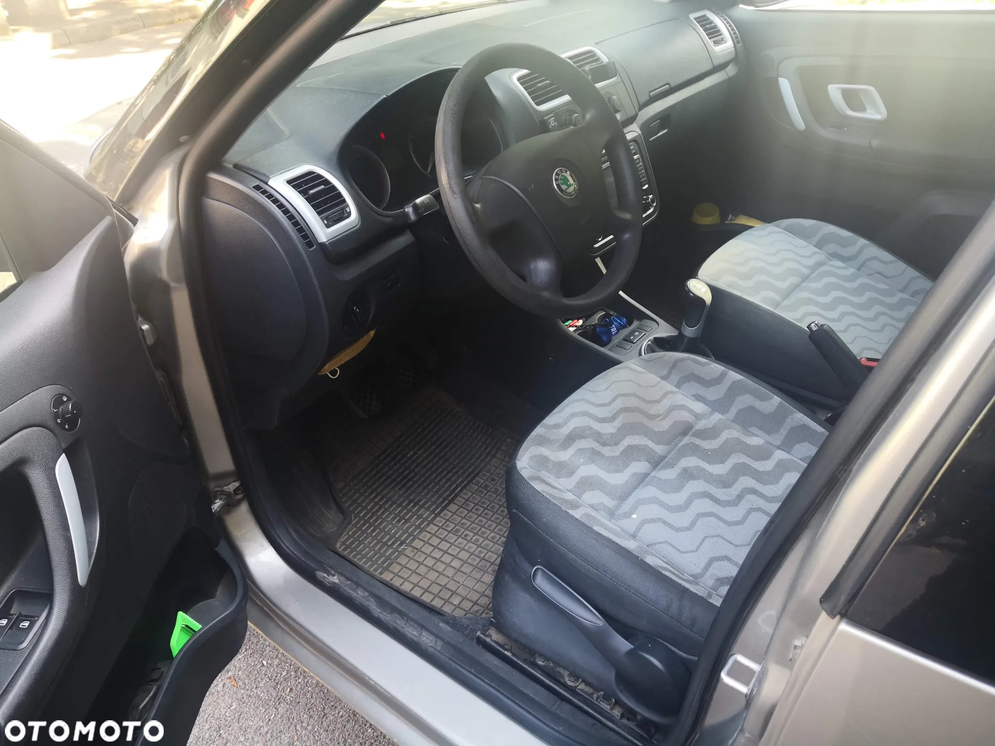 Skoda Roomster 1.4 16V - 4