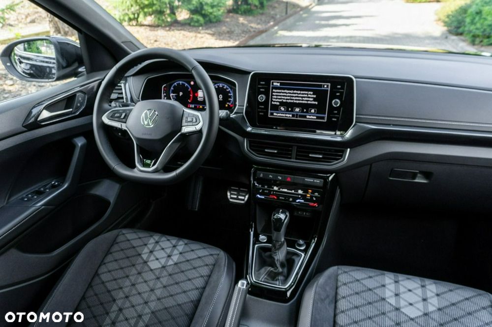 Volkswagen T-Cross - 22