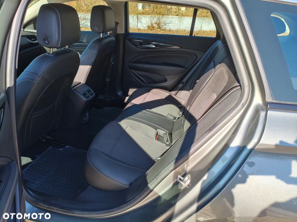 Opel Insignia 2.0 CDTI Innovation S&S - 11