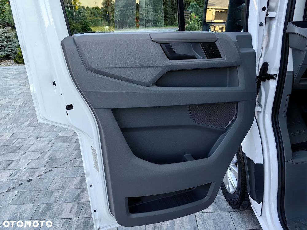 Volkswagen Crafter - 17
