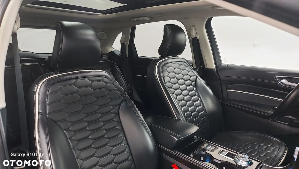 Ford Edge 2.0 EcoBlue Bi-Turbo 4x4 Vignale - 24