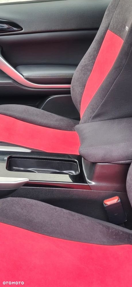 Mitsubishi Eclipse Cross - 19