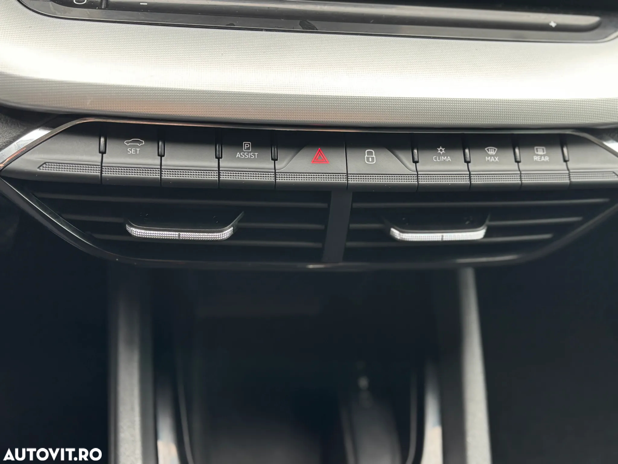Skoda Octavia 1.5 TSI Ambition - 32