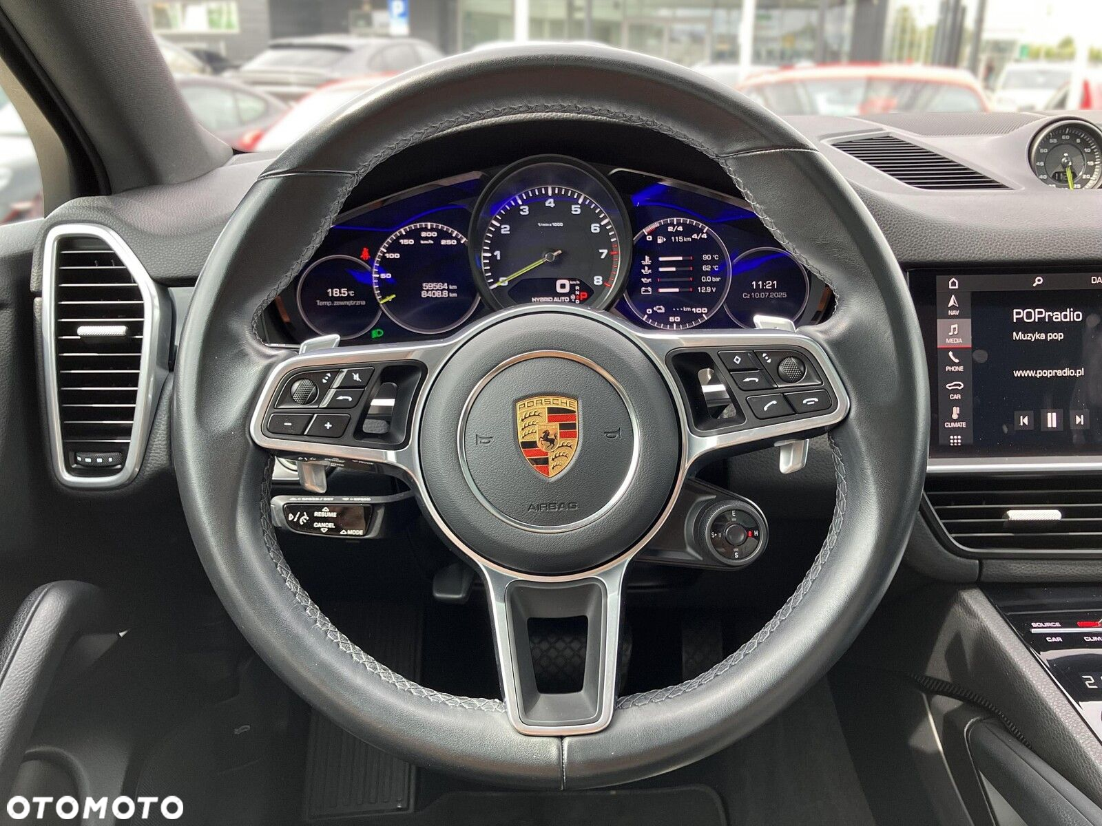 Porsche Cayenne - 24