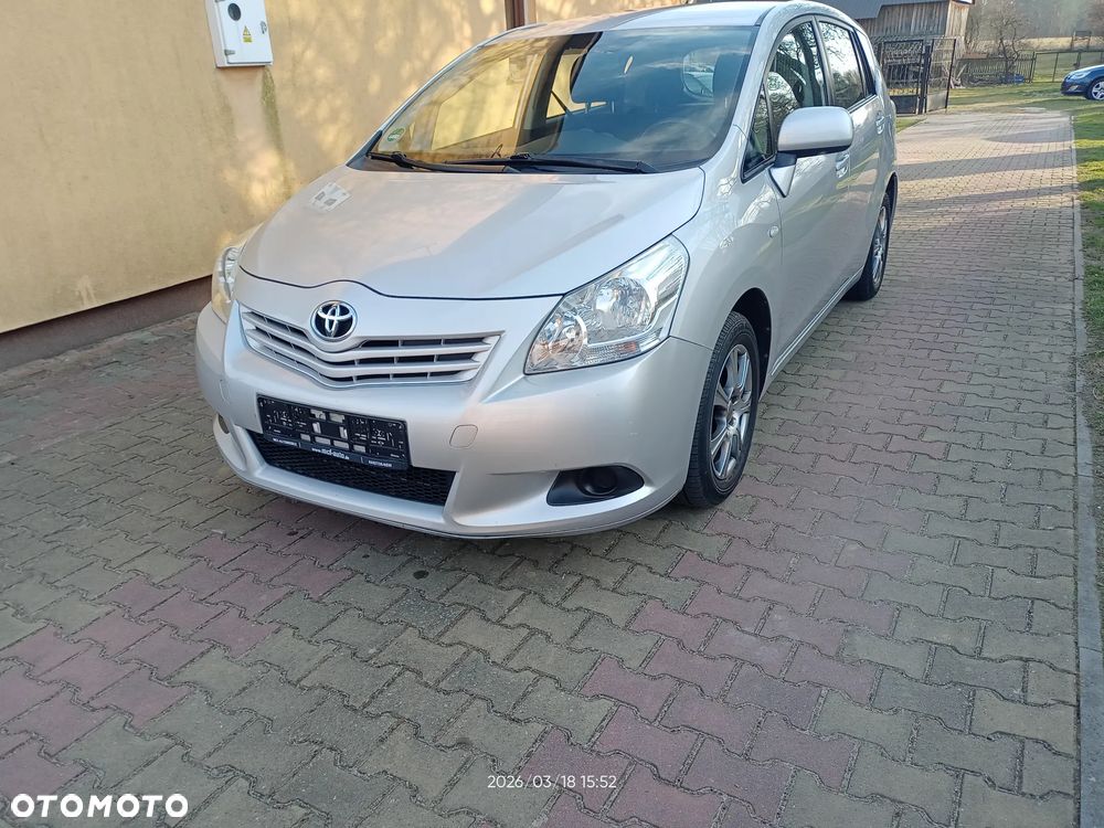 Toyota Verso 1.6 Edition - 5