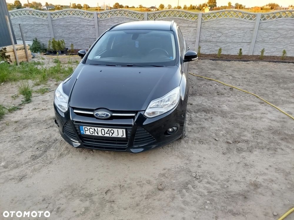 Ford Focus 1.6 TDCi DPF Champions Edition - 9