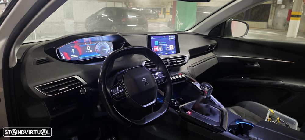 Peugeot 5008 PureTech 130 Stop & Start Crossway - 4