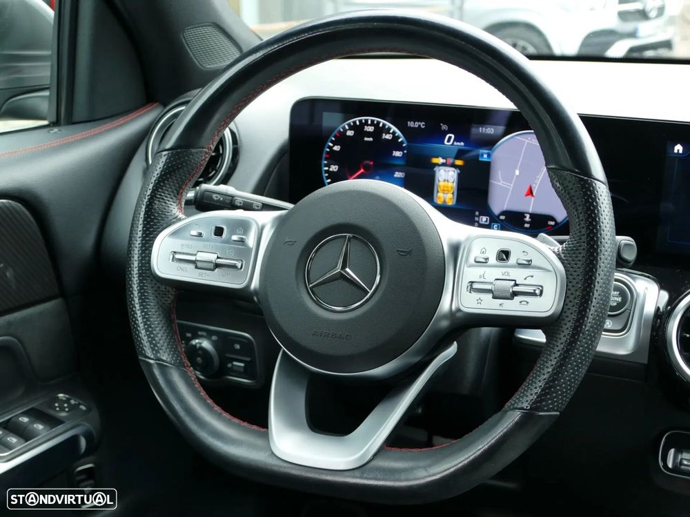 Mercedes-Benz GLB 180 d AMG Line - 38
