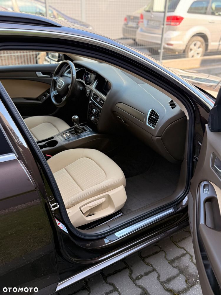 Audi A4 Avant - 8