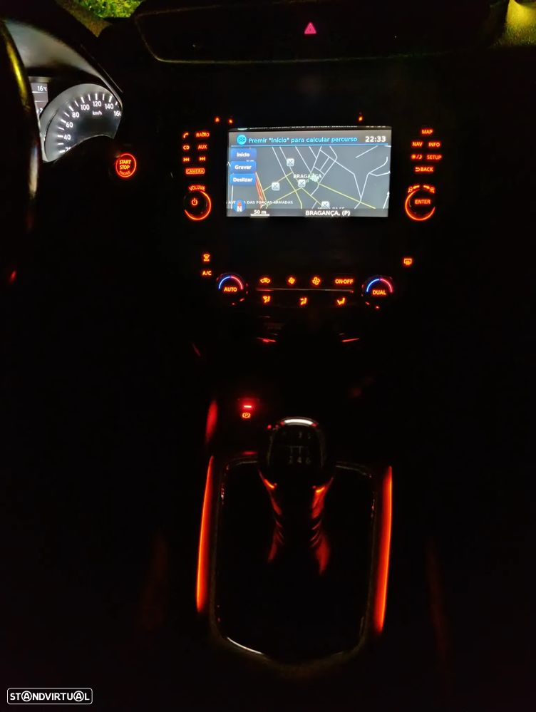Nissan Qashqai 1.5 dCi N-Tec - 11
