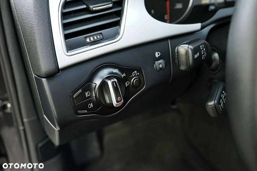 Audi A4 Avant - 16