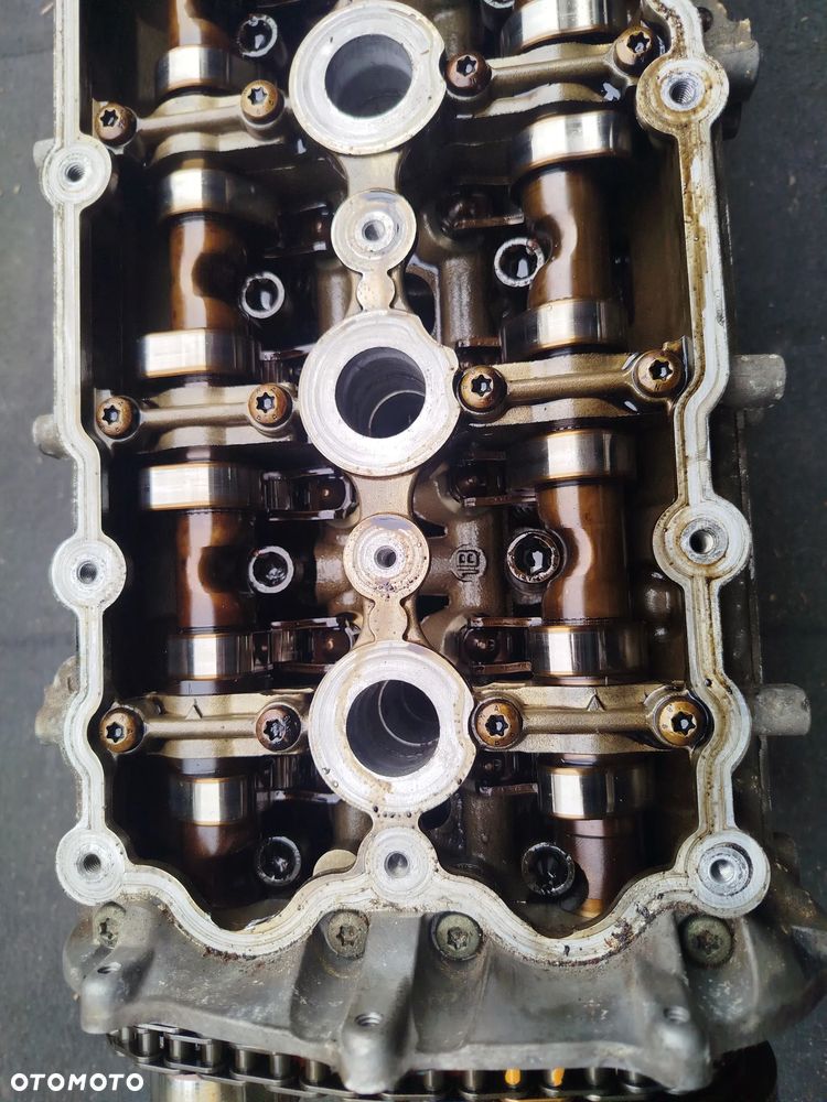 AUDI A4 B6 2.0 FSI AWA głowica silnika wariator - 4