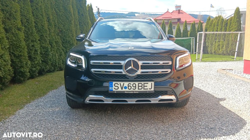 Mercedes-Benz GLB - 1