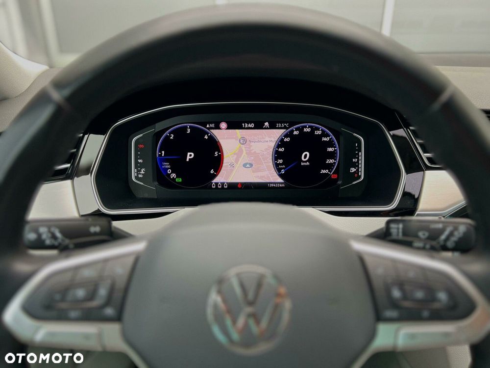 Volkswagen Passat 2.0 TDI 4Mot Elegance DSG - 29