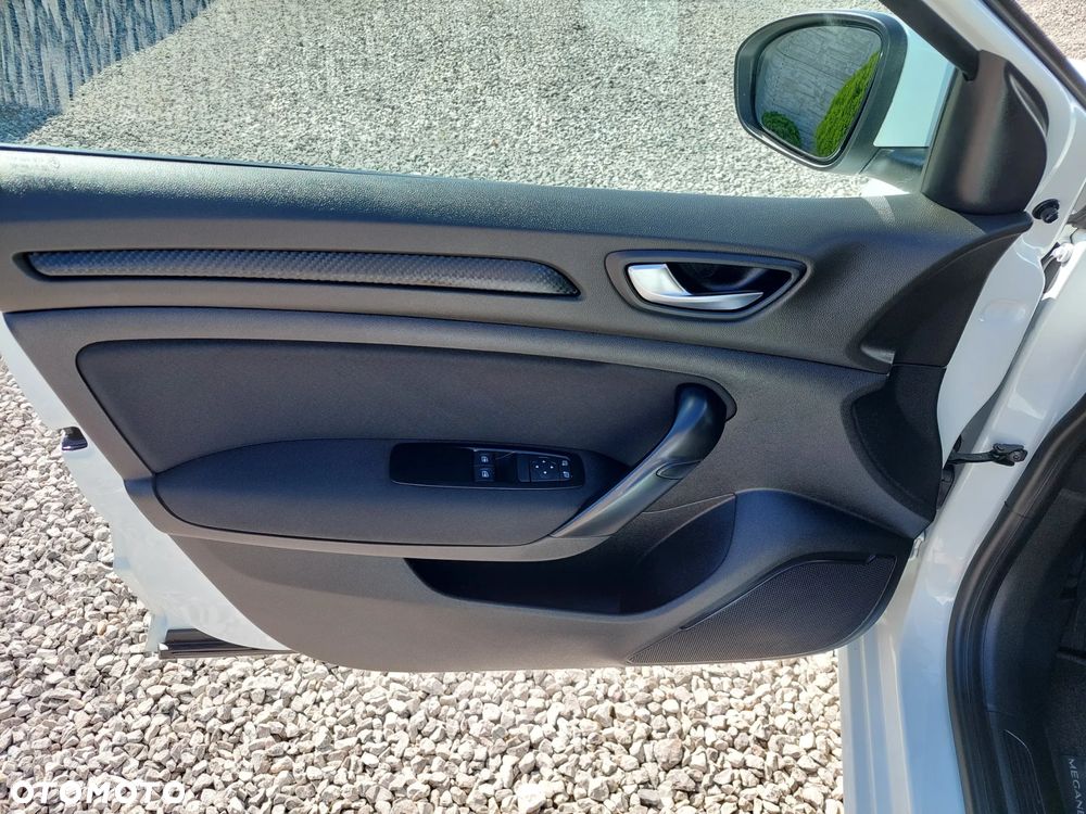 Renault Megane ENERGY TCe 100 INTENS - 26