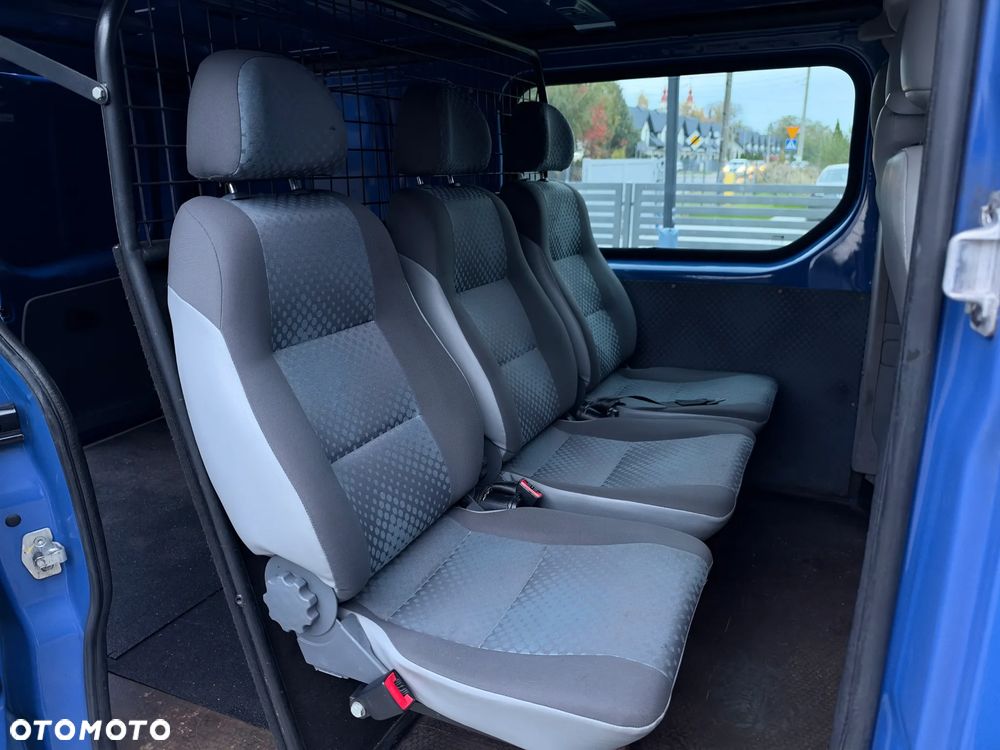 Renault Trafic - 25